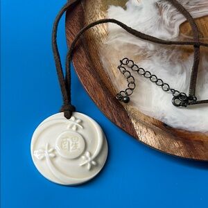 🖤Vintage Avon 2003 Haiku Awakenings Ceramic Necklace